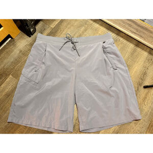 Women's Athleta Venture Bermuda Shorts Size 12 Purple